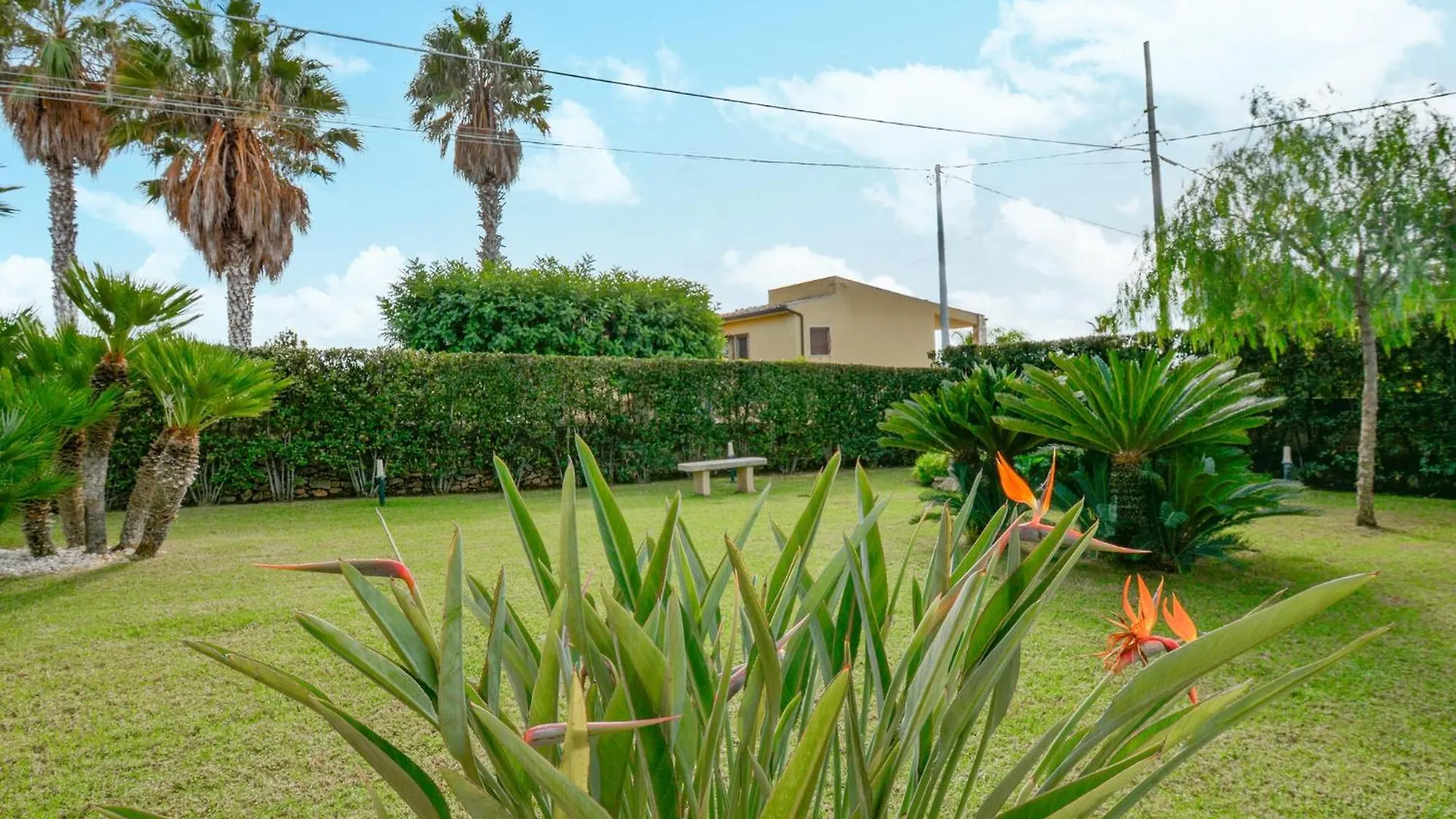 Stunning Home In Donnalucata With Kitchenette