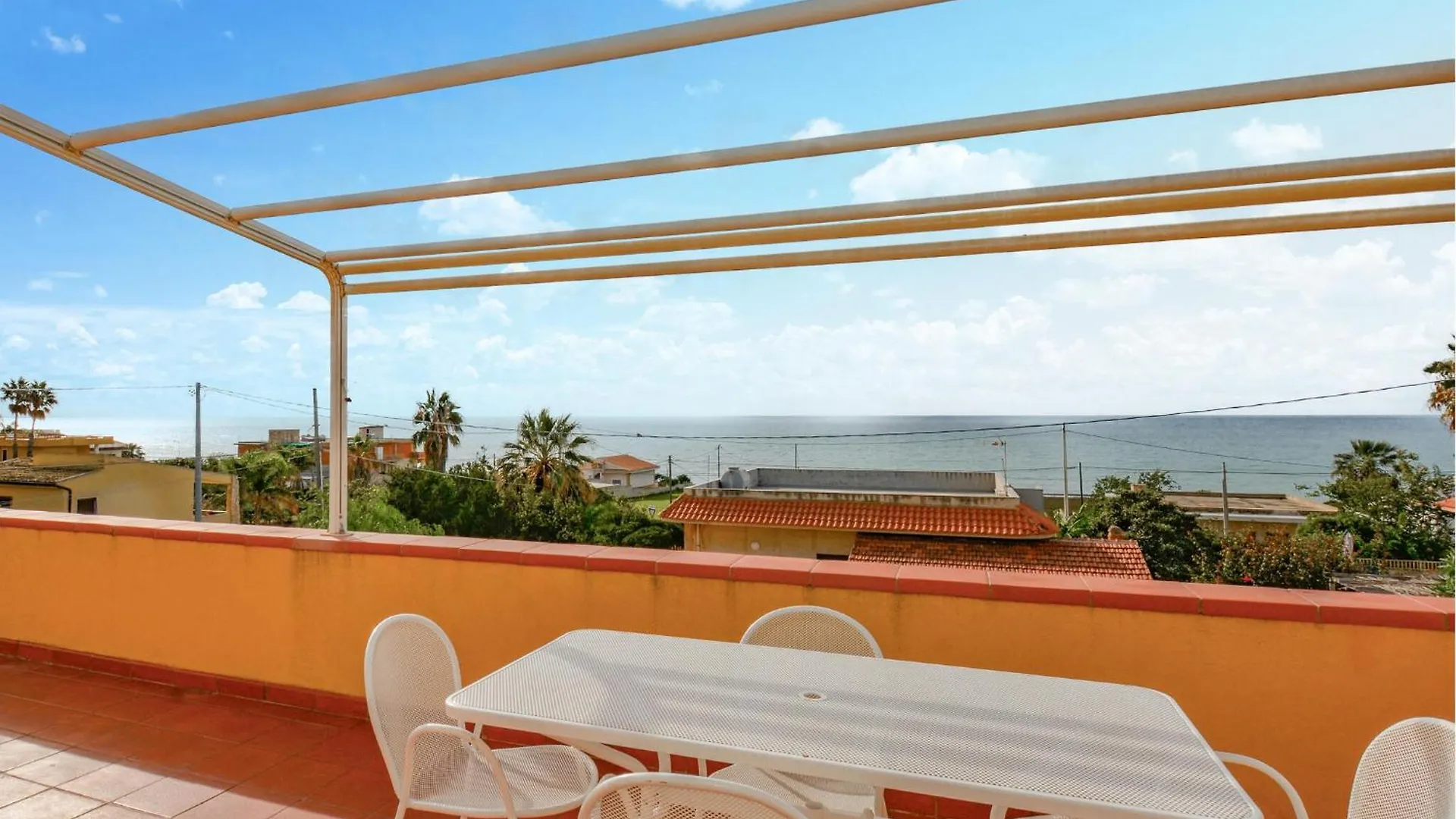 Stunning Home In Donnalucata With Kitchenette Italy